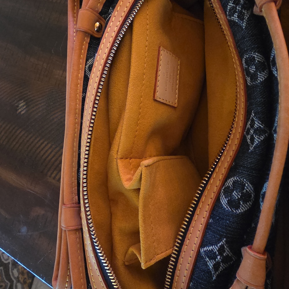 Louis Vuitton Cabas Reyes Denim Tote - Picture 14 of 14